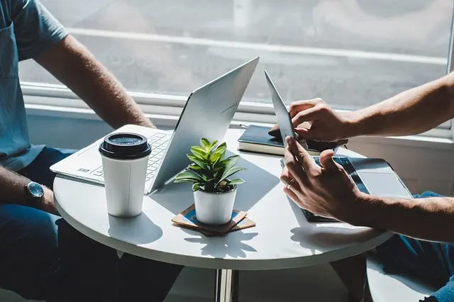 Comment Surmonter les Défis de l'Innovation Collaborative